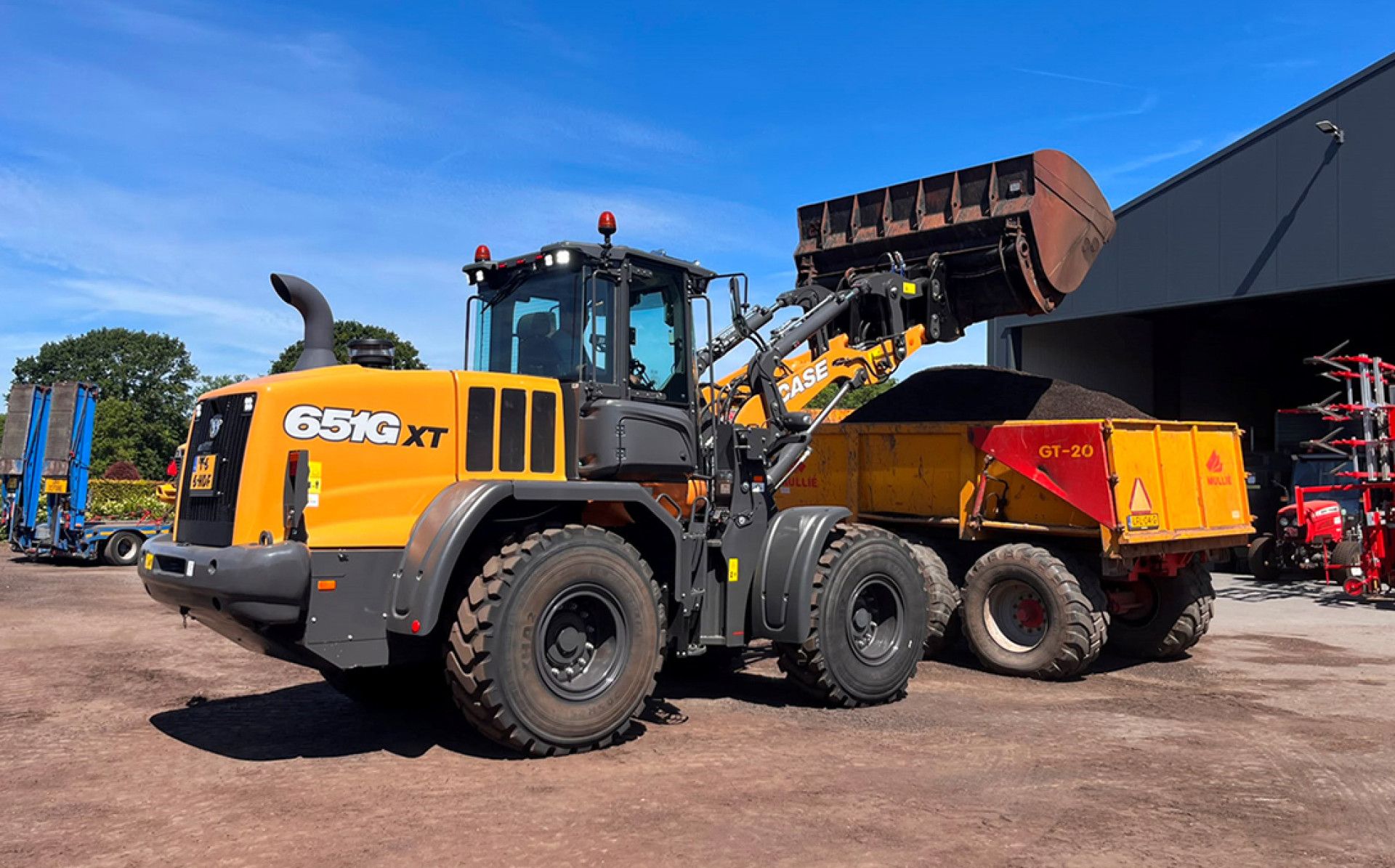 Case 651G-XT voor Alpha Sedum uit Alphen
