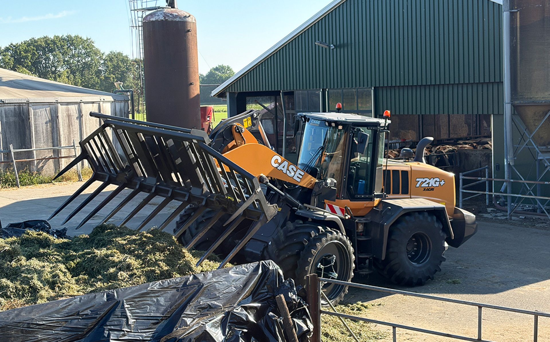 Case 721G+ X-Agri - 7