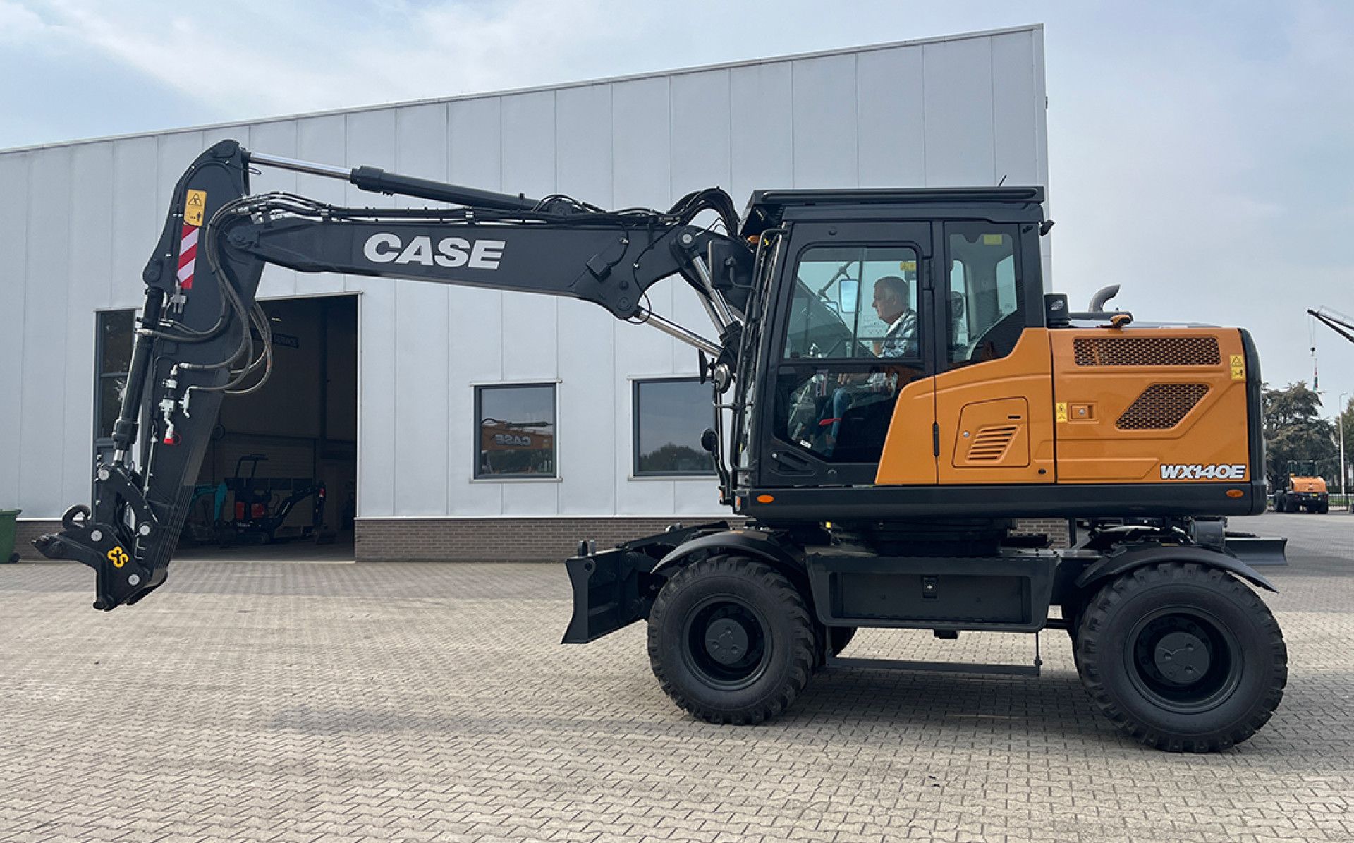 Case WX140E - 3