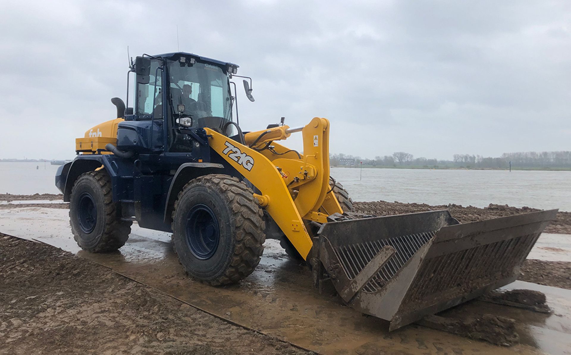 Case 721G wiellader voor F.P.H. Ploegmakers - 6