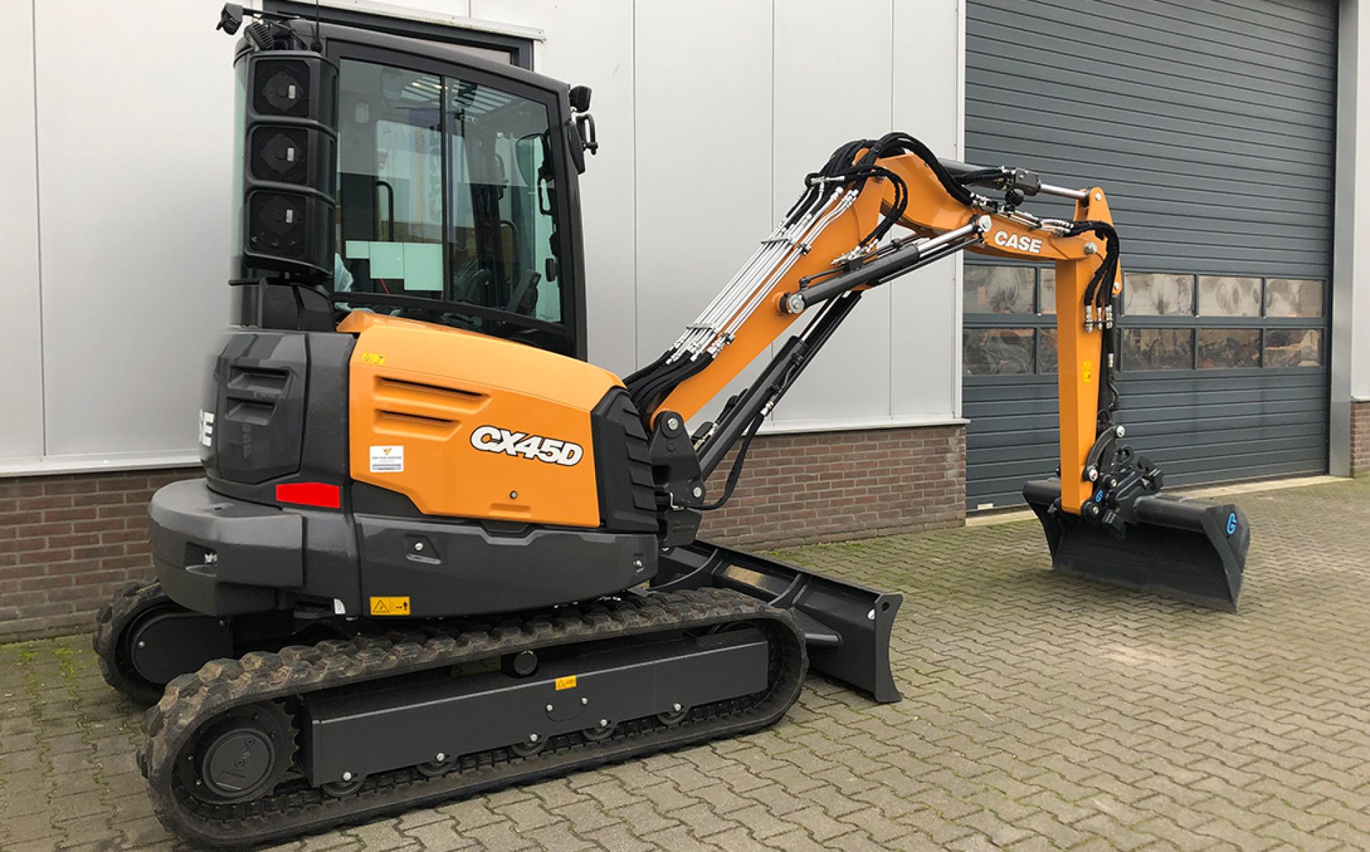 Case CX45D - 3