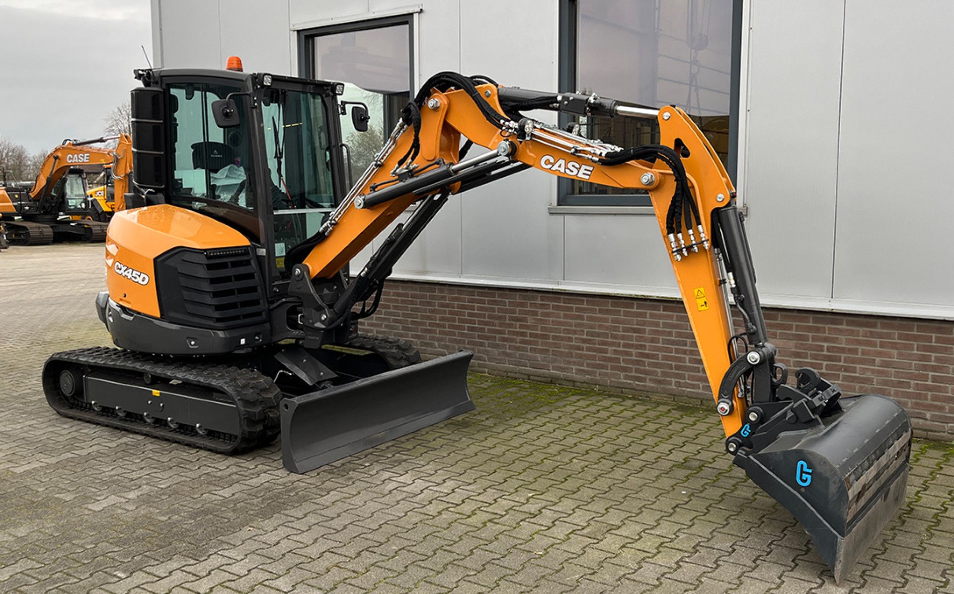 Case CX45D - 4