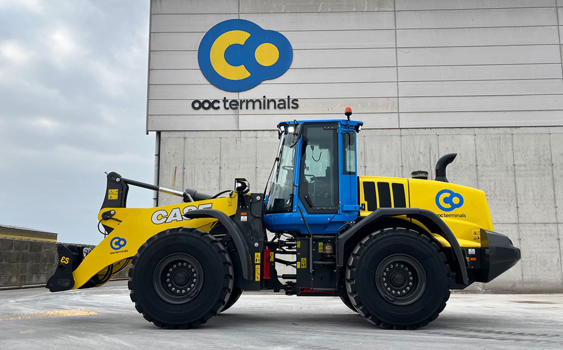 Case 821G-XR voor OOC Terminals uit Oss - 2