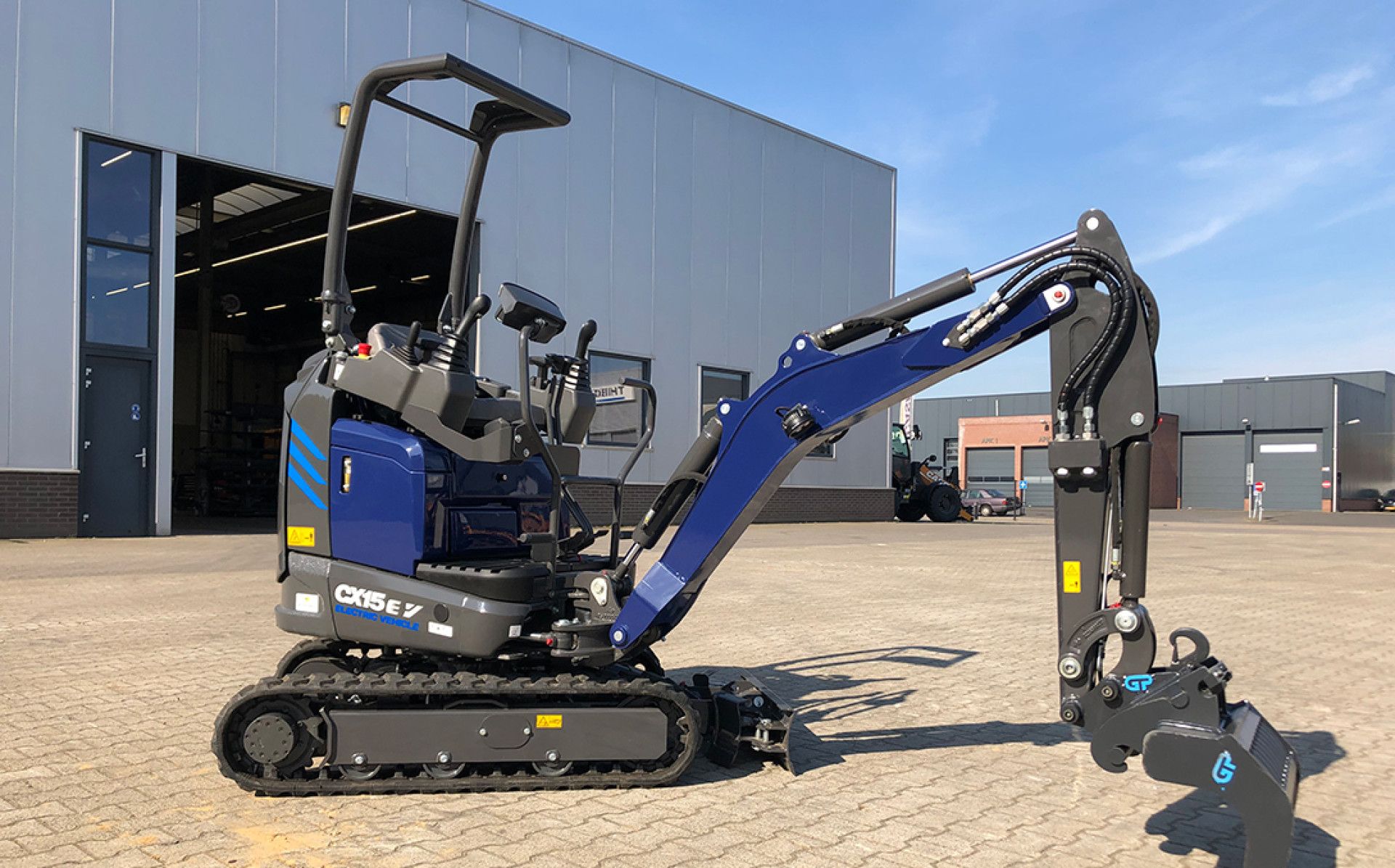 Elektrische Case CX15EV minigraver voor M. Heezen - 3